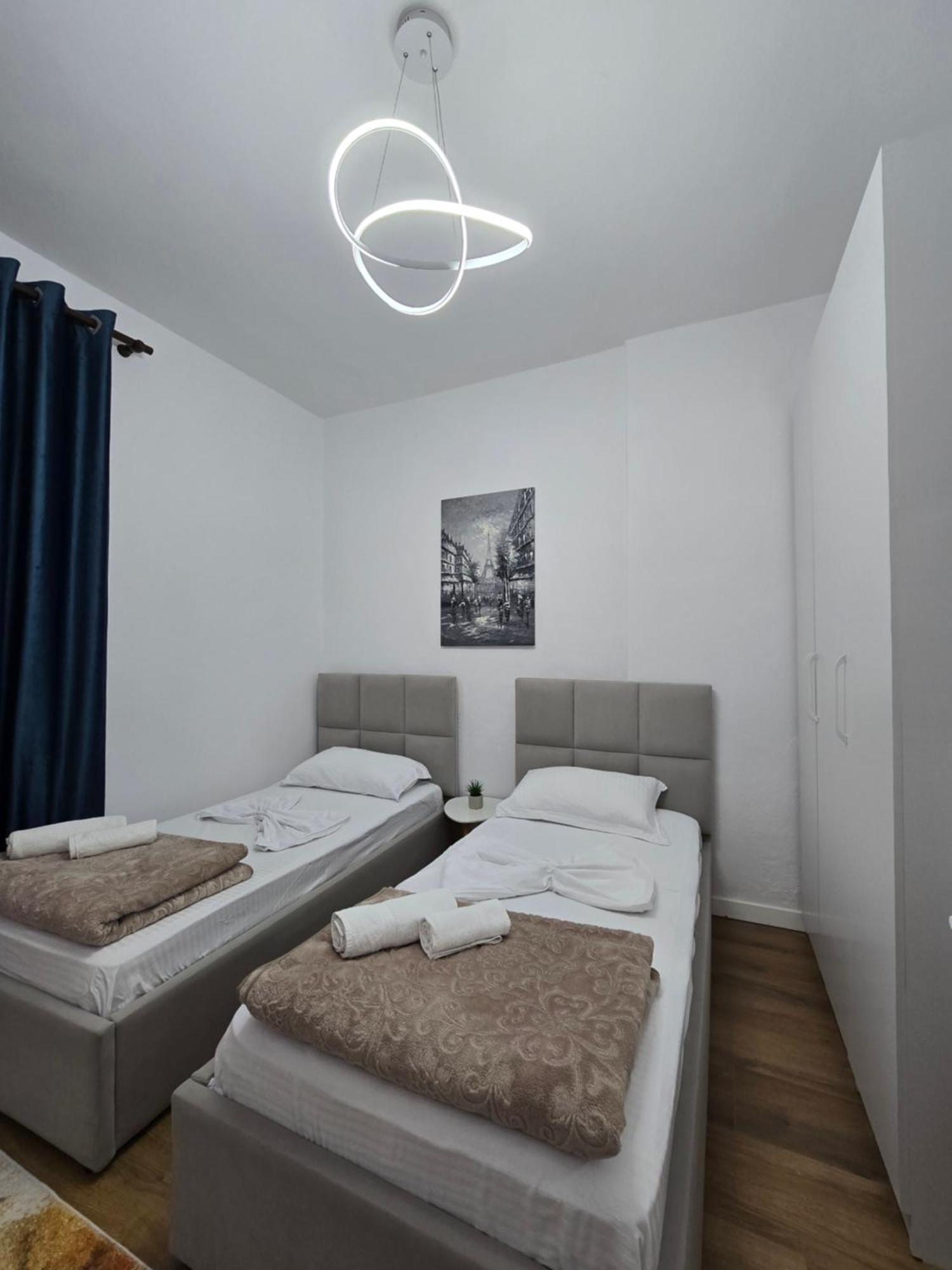 Ideal Home Shkoder Ngoại thất bức ảnh