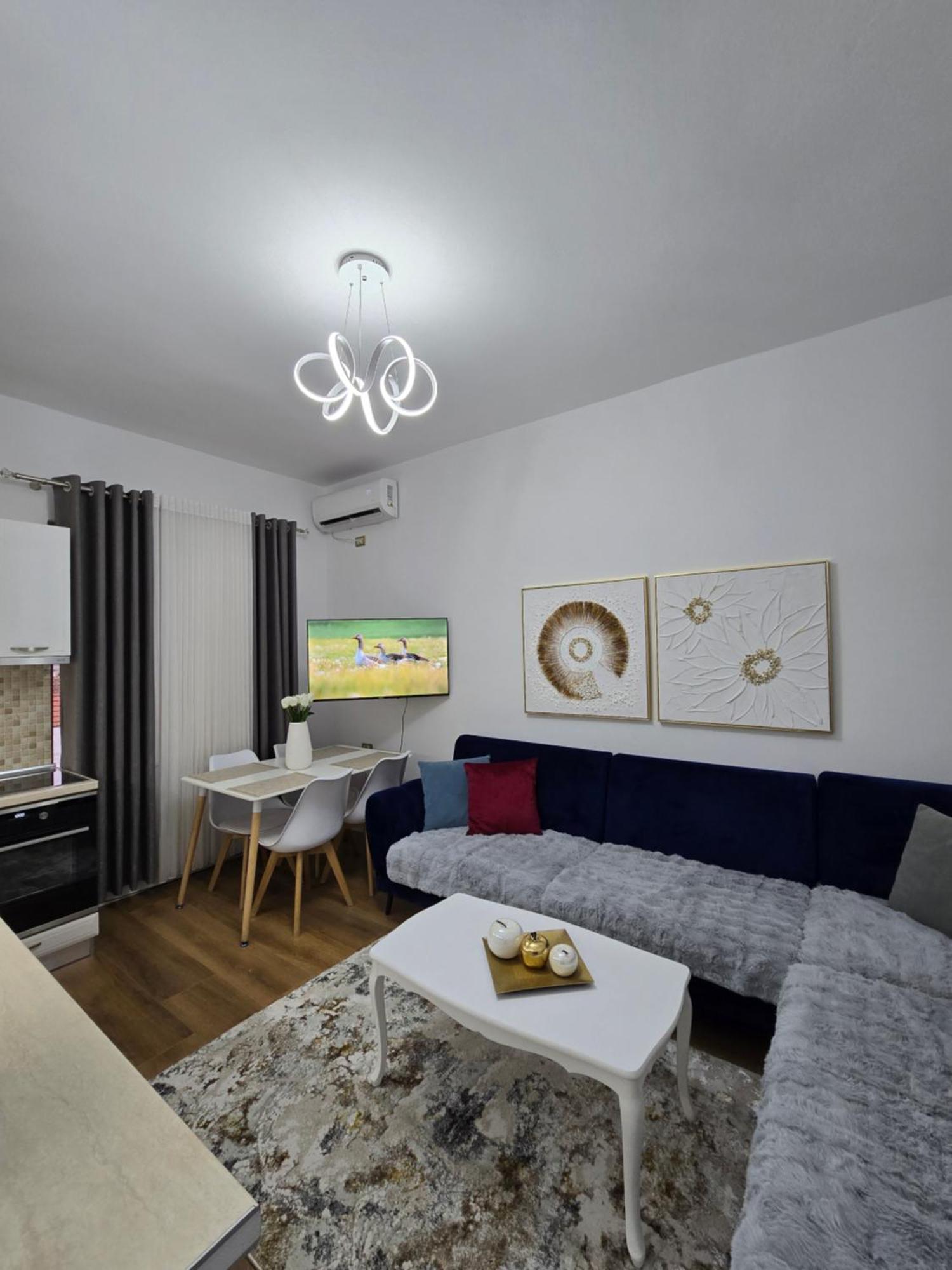 Ideal Home Shkoder Ngoại thất bức ảnh